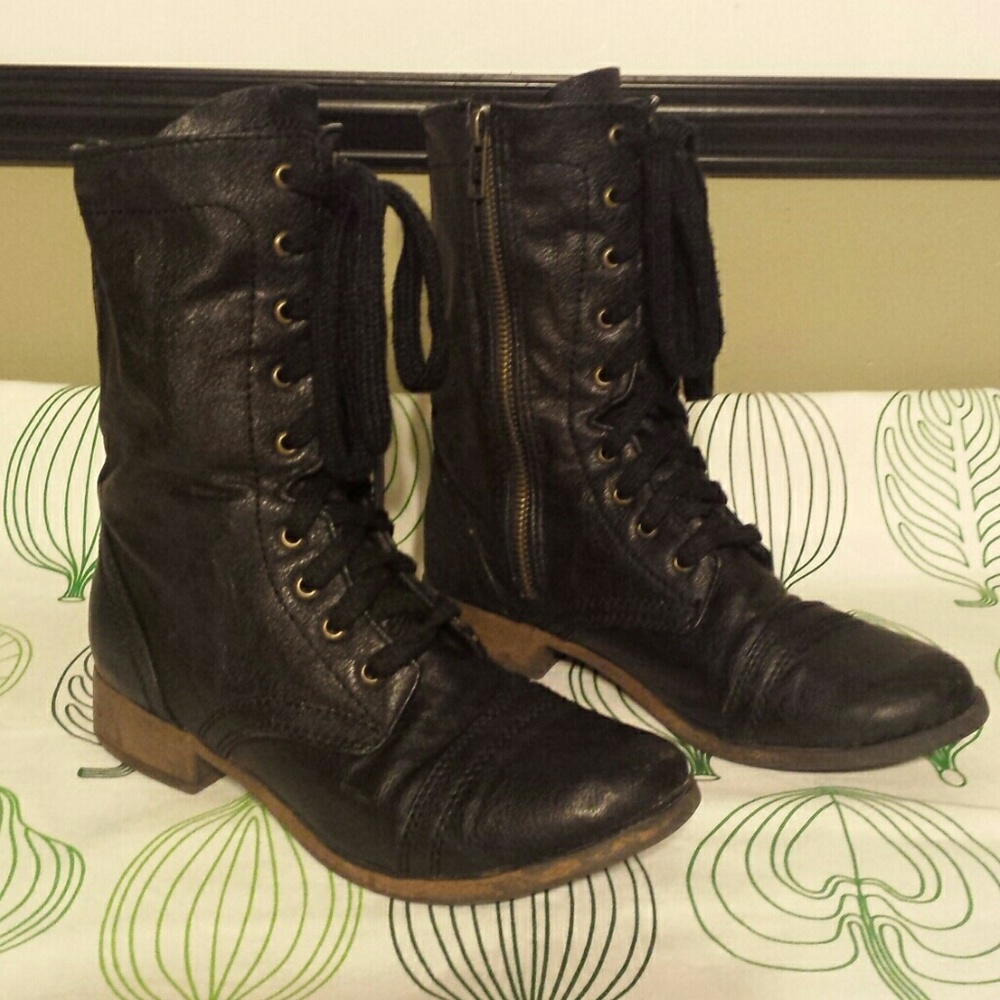 Black combat boots faux leather